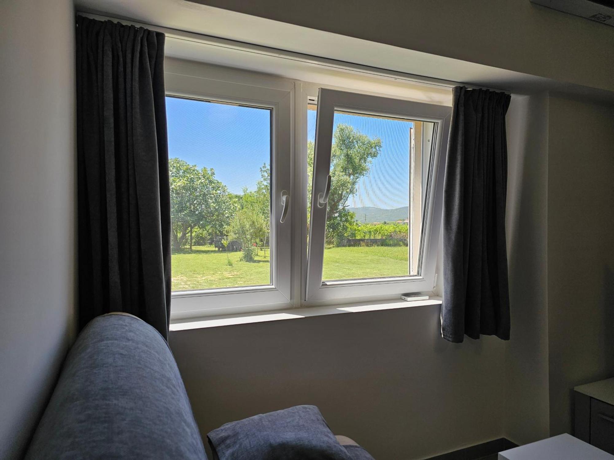 Apartma Bertoki Koper Bagian luar foto