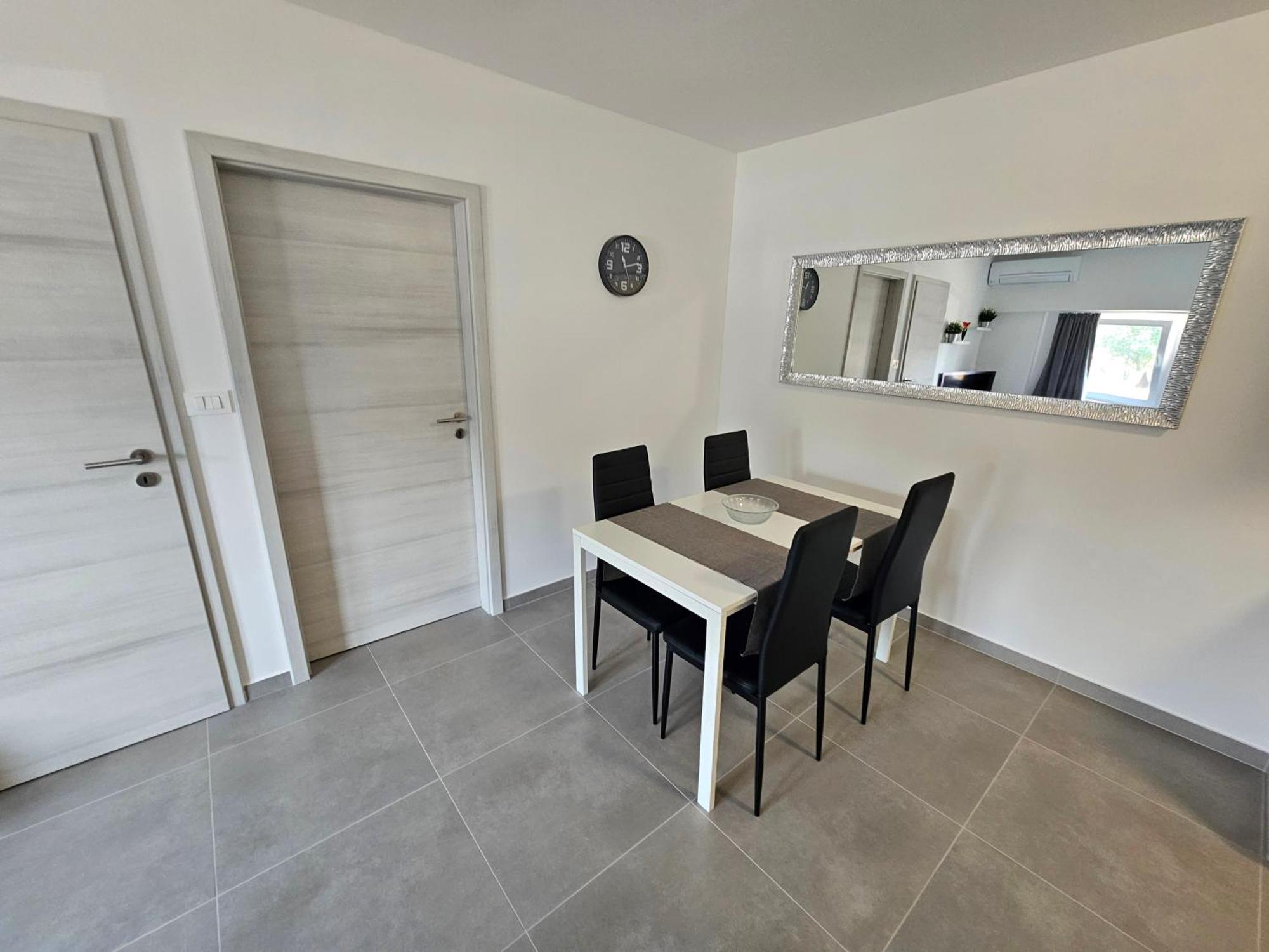 Apartma Bertoki Koper Bagian luar foto